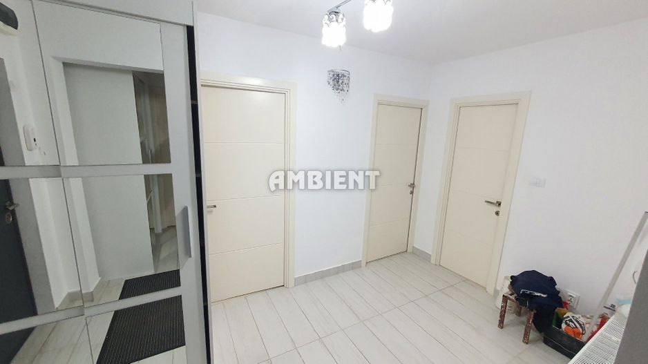 Apartament 3 camere, decomandate, renovat NOU, zona TRAIAN; - Poză 4