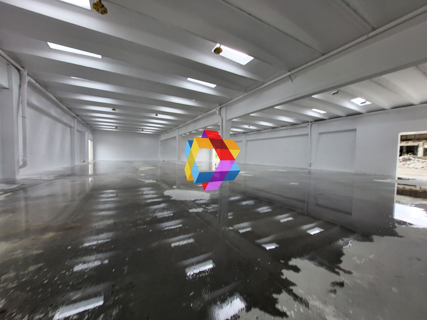 Spatiu comercial in centru comercial - 1800 mp disponibil 2024 - Poză 1