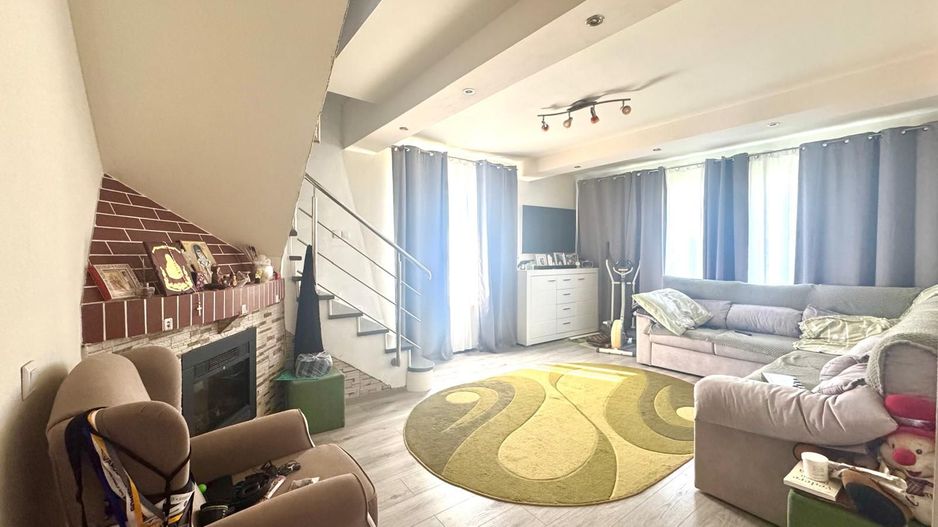 Casă individuală cu 5 camere și piscină |Săcălaz| - Poză 2