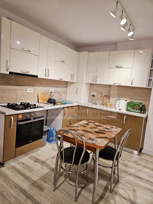 Apartament 2 Camere Royal Town - 500 euro - Poză 1