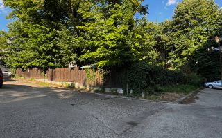 Spre Vânzare Proprietate remarcabilă cu 6 camere în inima Iașului ! - Poză 20