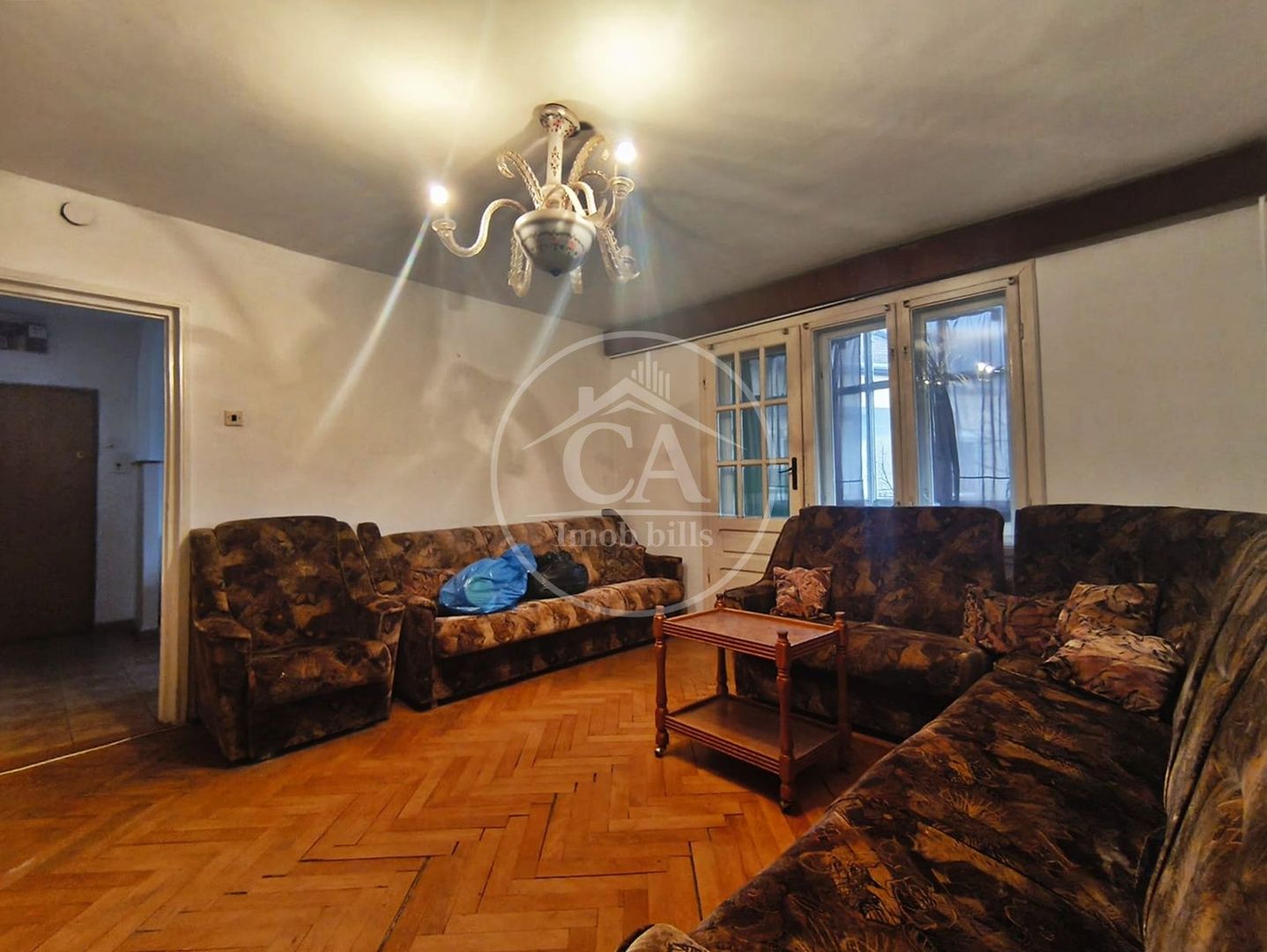 Apartament de vânzare cu 2 camere în Nufarul, Oradea - Poză 1