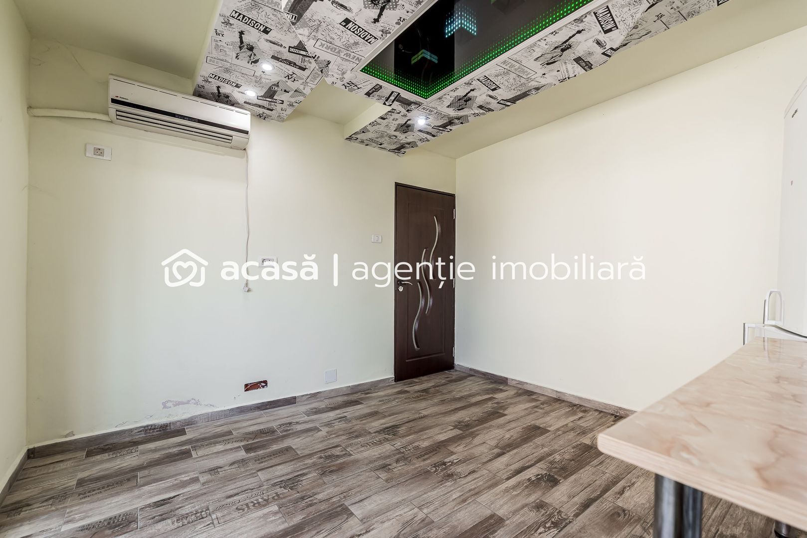 Ap 2 camere decomandat, renovat, 2 balcoane. Cartier Alfa Arad - Poză 3