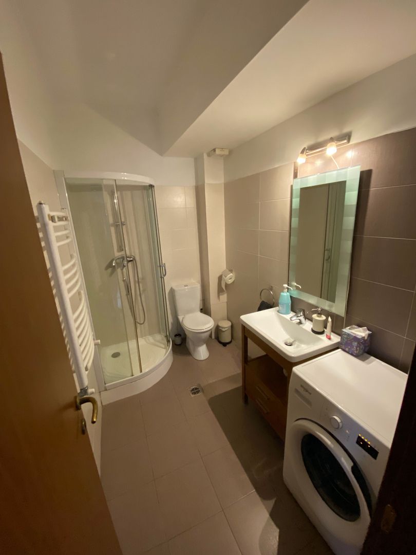 Inchiriere apartament 3 camere zona Mall Vitan - Poză 6