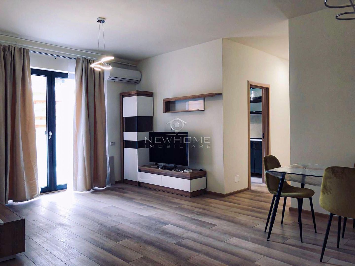 Apartament 2 camere, zona Centru NTT Data, imobil nou Parcare - Poză 1