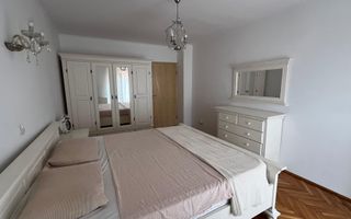 Casa Tineretului | 4 Camere | Etaj Intermediar | Centrala proprie - Poză 10