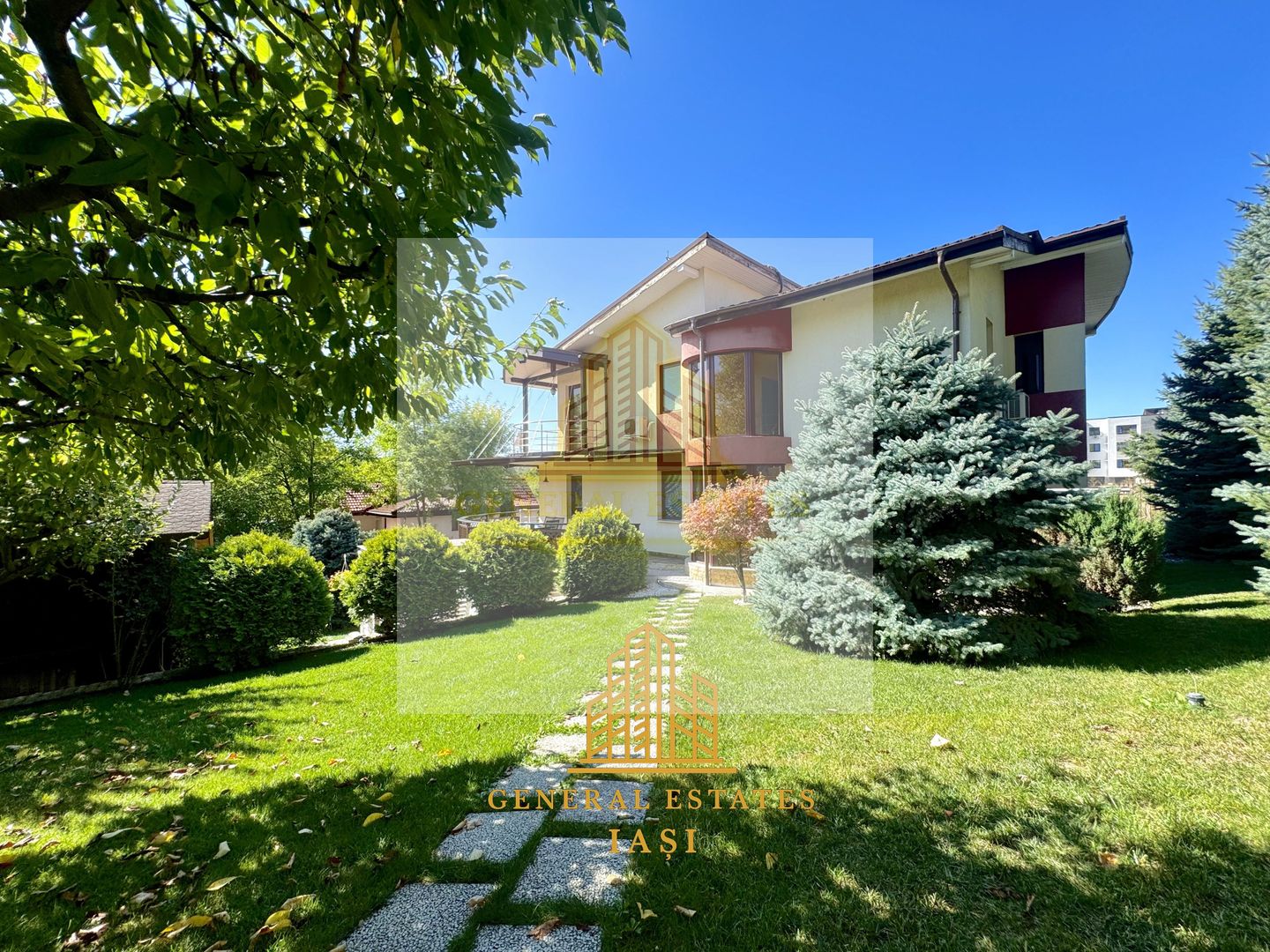 Vânzare Casă D+P+E - Full echipată în Bucium, Plopii fară soț - Poză 1