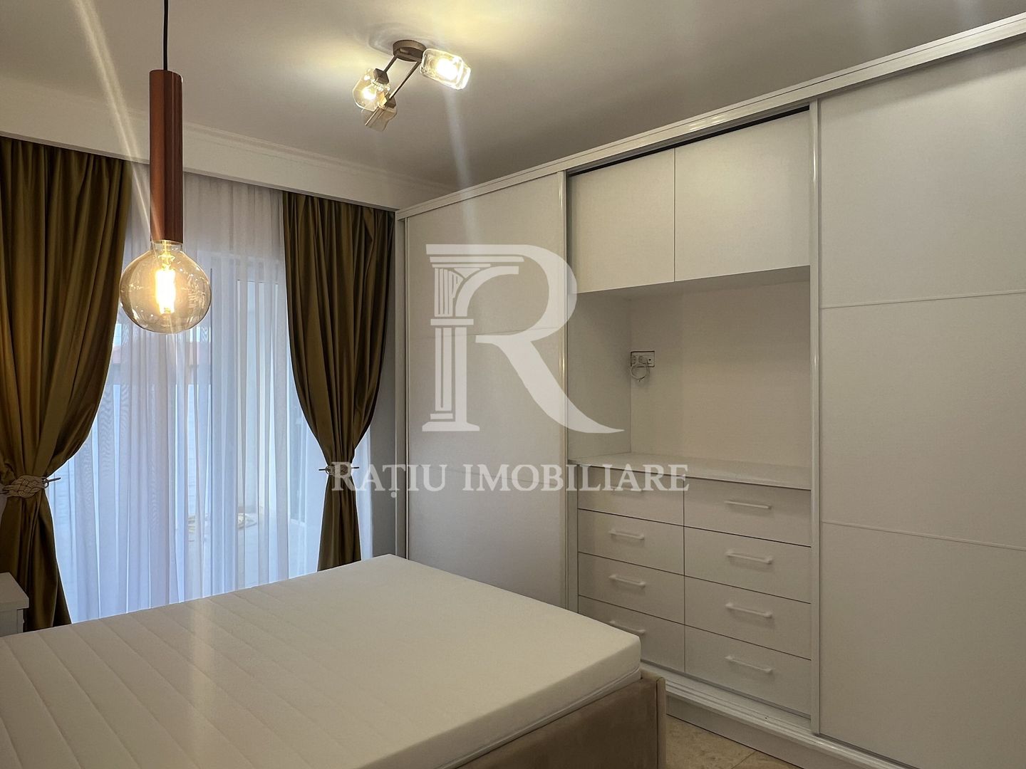 Casa cu 4 camere | Incalzire geotermala | Piscina | Oncea | Oradea - Poză 11