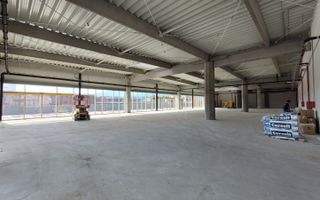 Spațiu comercial de închiriat – 1.200 mp + terasă 350 mp – Cisnădie - Poză 11