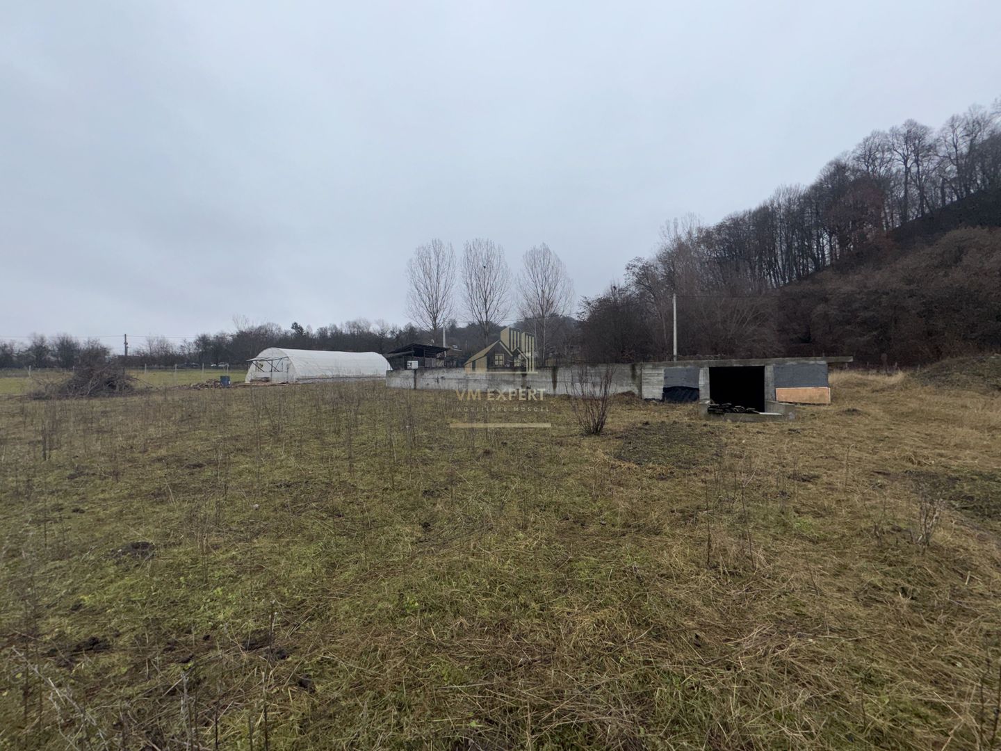 TEREN INTRAVILAN 2200 MP CAMPULUNG ARGES - Poză 29