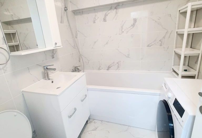 Apartament 3 camere Calea Mosilor-Bd. Mihai Eminescu - Poză 1
