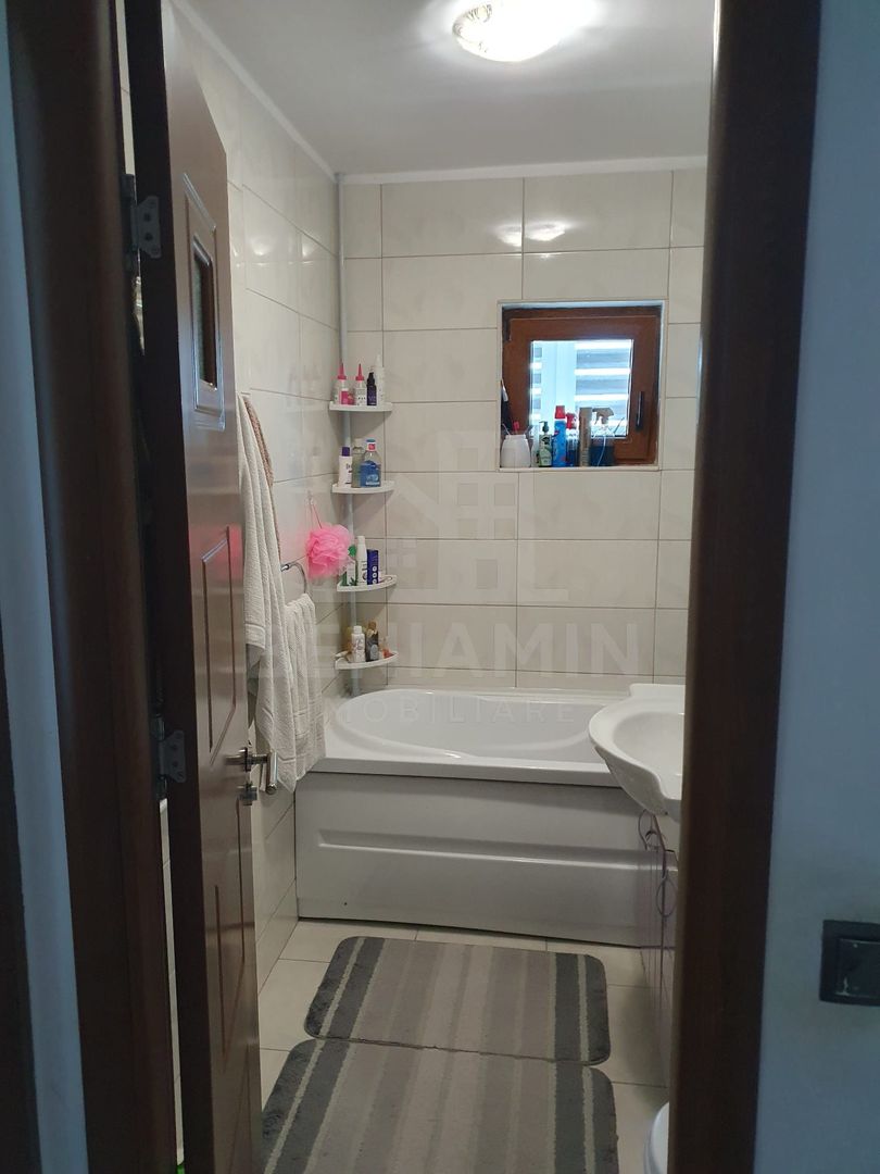 Apartament 4 camere etaj 1 Cartier Noua 99mp doua parcari - Poză 11
