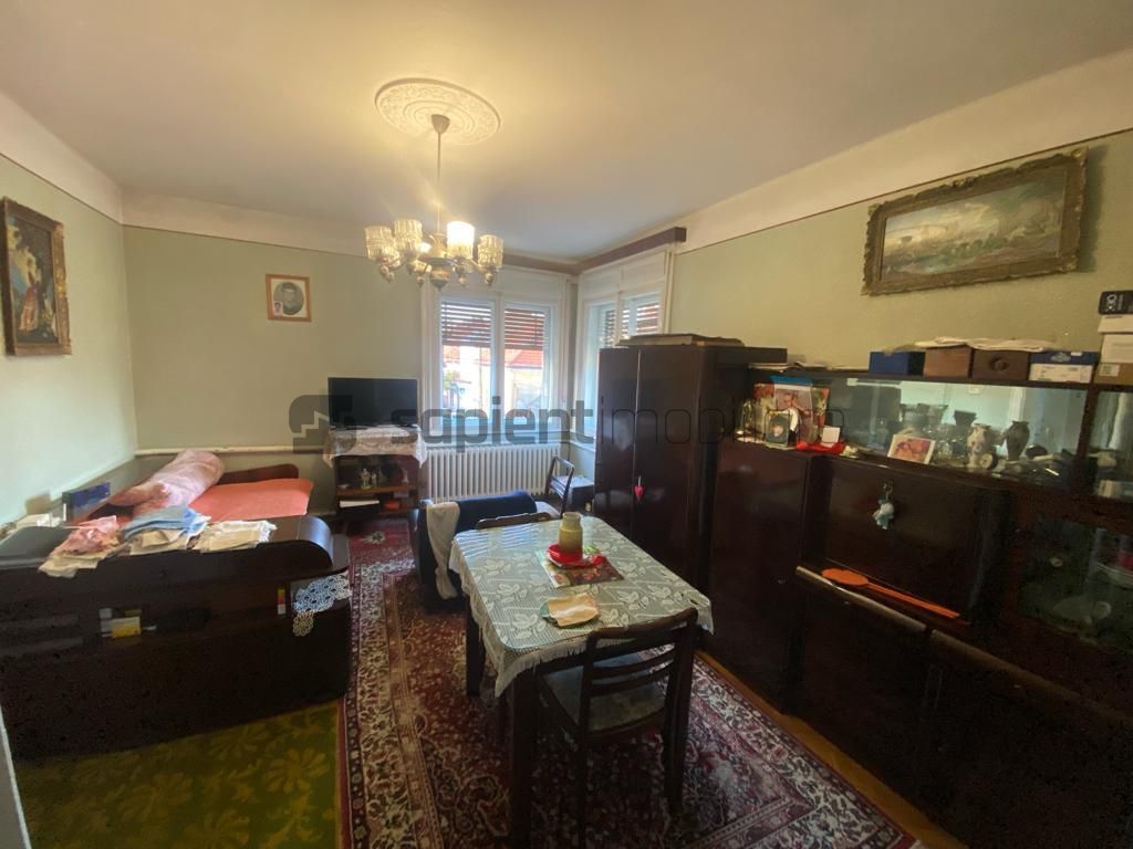 Apartament la casa situat in zona centrala - Poză 8