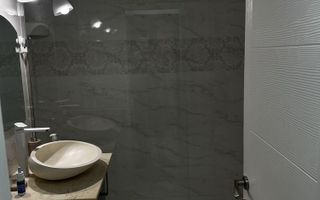 Inchiriez apartament 2 camere,decomandat,48 mp - Poză 5