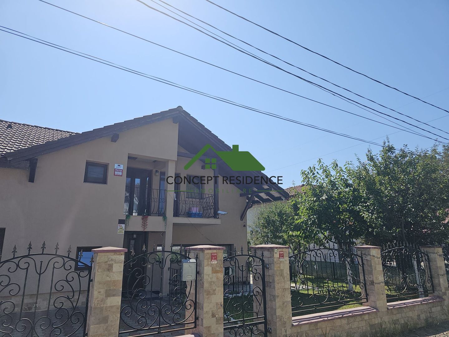 Casă cu piscină și garaj, teren 775 mp – Valea Borcutului - Poză 22