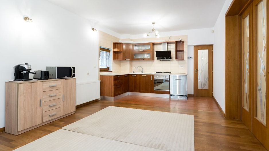 COMISION 0% - Baneasa/ Dobrogeanu Gherea-Garlei casa P+1+M 6 camere curte 550mp - Poză 11