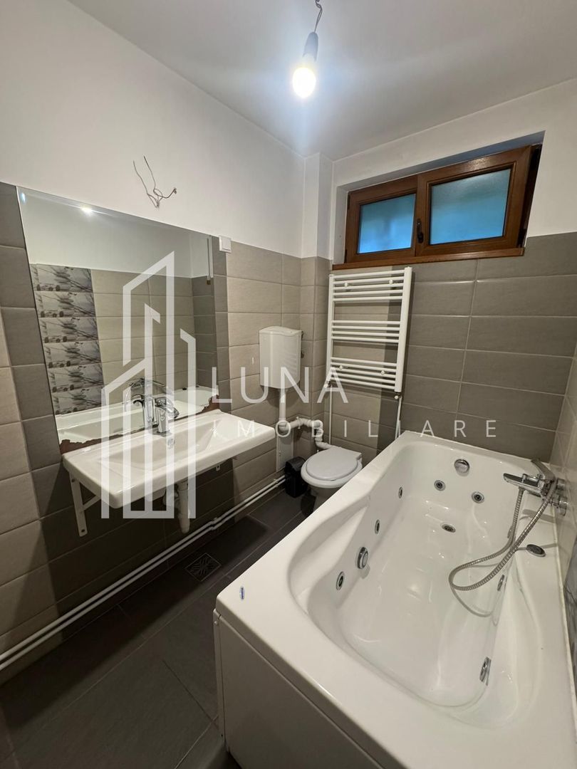 De inchiriat vila cu priveliste spectaculoasa - ideal spatiu comercial - Poză 45