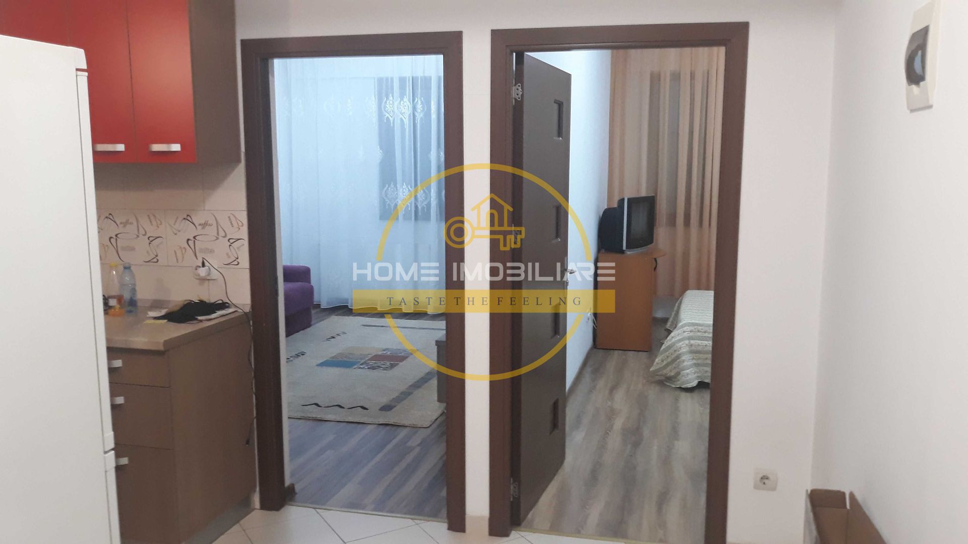 Etaj 1 Apartament 2 Camere Decomandat Bloc 2014 Cug Rond Vechi - Poză 3