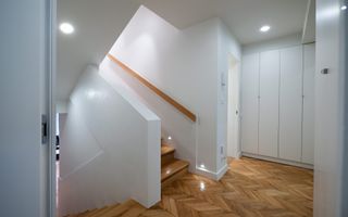 Apartament 5 camere de vanzare -complex nou -vedere lac -amenajat lux -totul nou - Poză 5