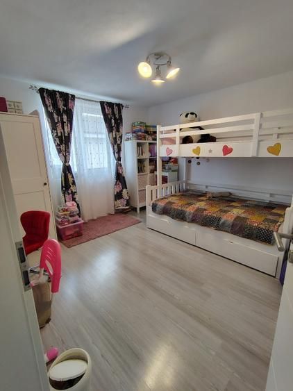 Giroc | Duplex separat prin camera tehnica | 4 camere | Complet mobilat - Poză 10