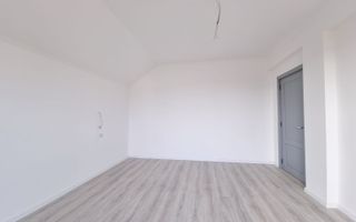 De Vanzare Casa Sanpetru | Teren 468mp | Intabulata | 10 min de Coresi Mall - Poză 14