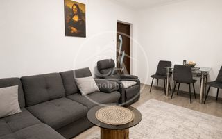 Apartament cu 3 camere de vânzare în zona Rogerius, Oradea - Poză 2