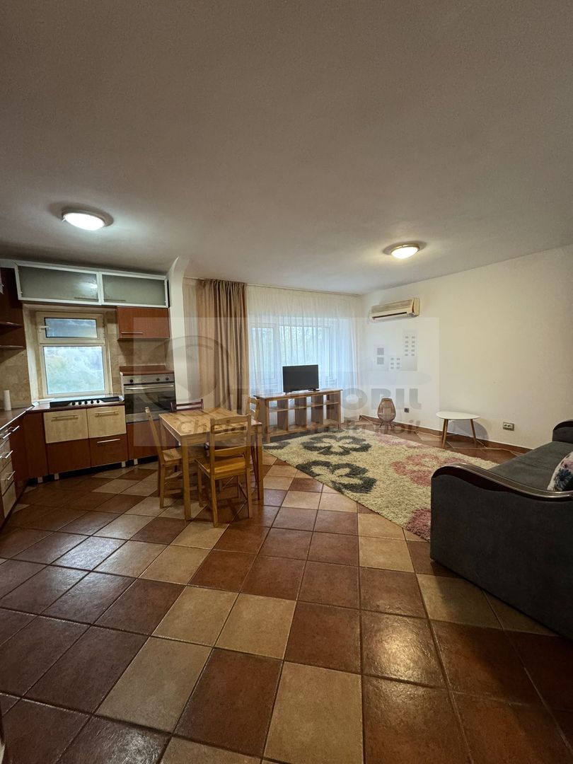 Apartament 4 camere - Sf. Lazăr - Ultracentral și spațios - 700€ - Poză 3