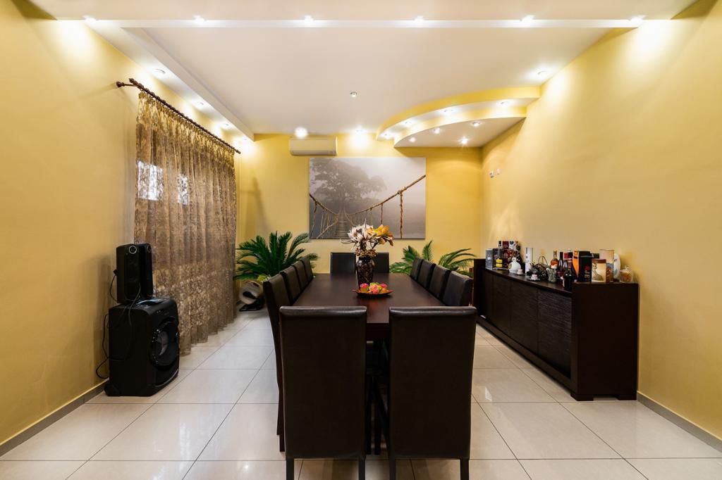 Vila superba de vanzare in apropiere de padure Pantelimon - Poză 8