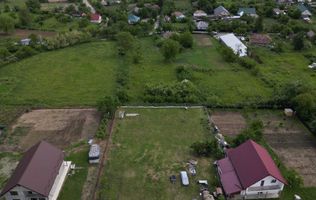 Teren intravilan 1797 mp în Dobrovăț (Ruși) – lângă pădure, cu investiții deja făcute
