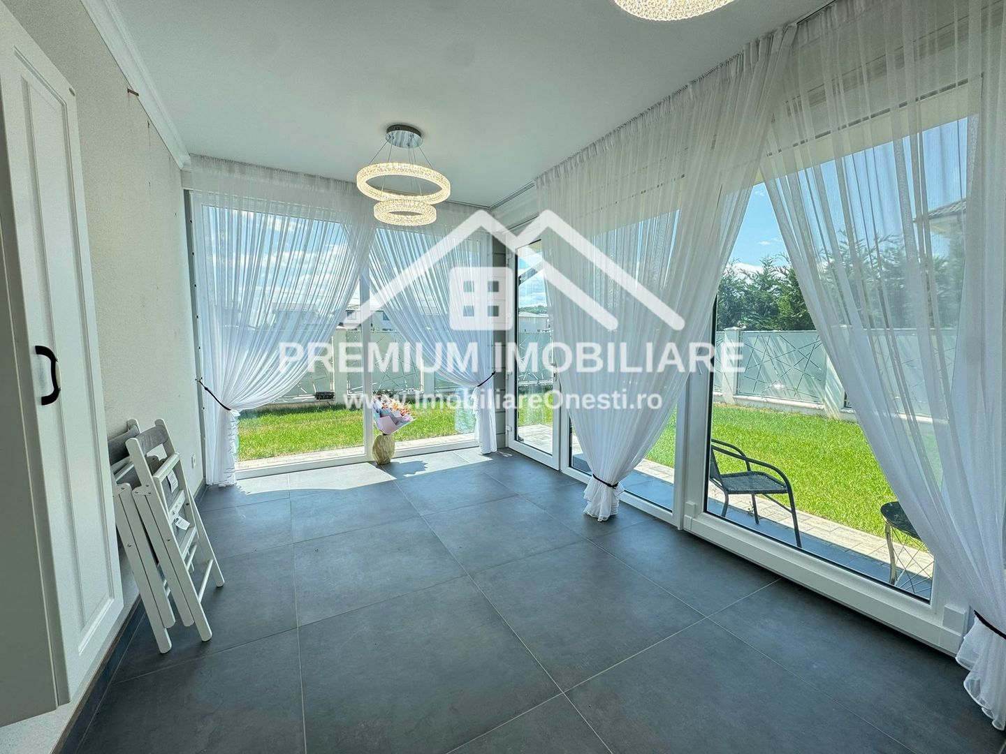 Vila Individuala de Vanzare | Complet mobilata si utilata - Poză 10
