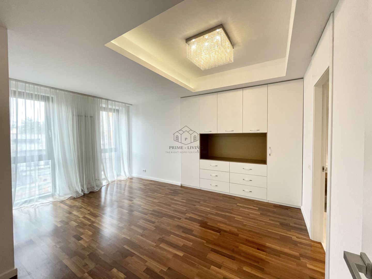 APARTAMENT CU 4 DORMITOARE DEOSEBIT LA INCHIRIERE LANGA PARC KISELEFF - Poză 3