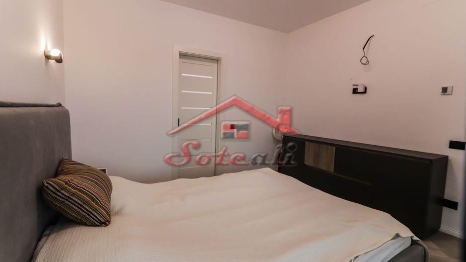 VILĂ MODERNĂ DE LUX CU PISCINĂ, FOTOVOLTAICE ȘI FOIȘOR – BREAZA - Poză 72