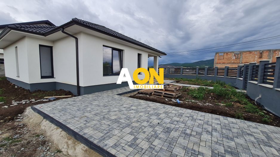 Casa Individuala 4 Camere, Teren 435 mp, Alba-Micesti - Poză 1