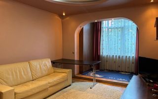 Apartament 3 camere de închiriat în Iași, Podu Roș - Poză 1