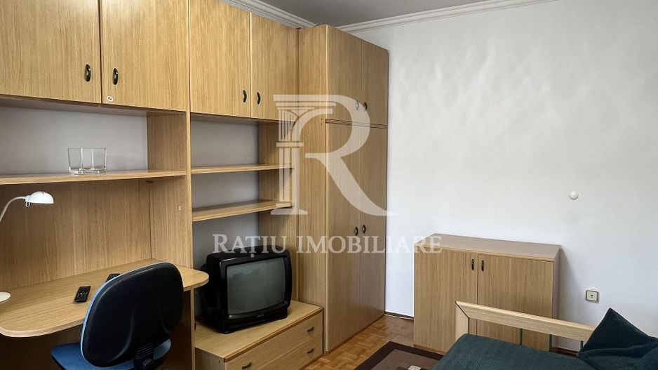 Apartament cu 3 camere | Gheorghe Magheru | Central | Oradea - Poză 13