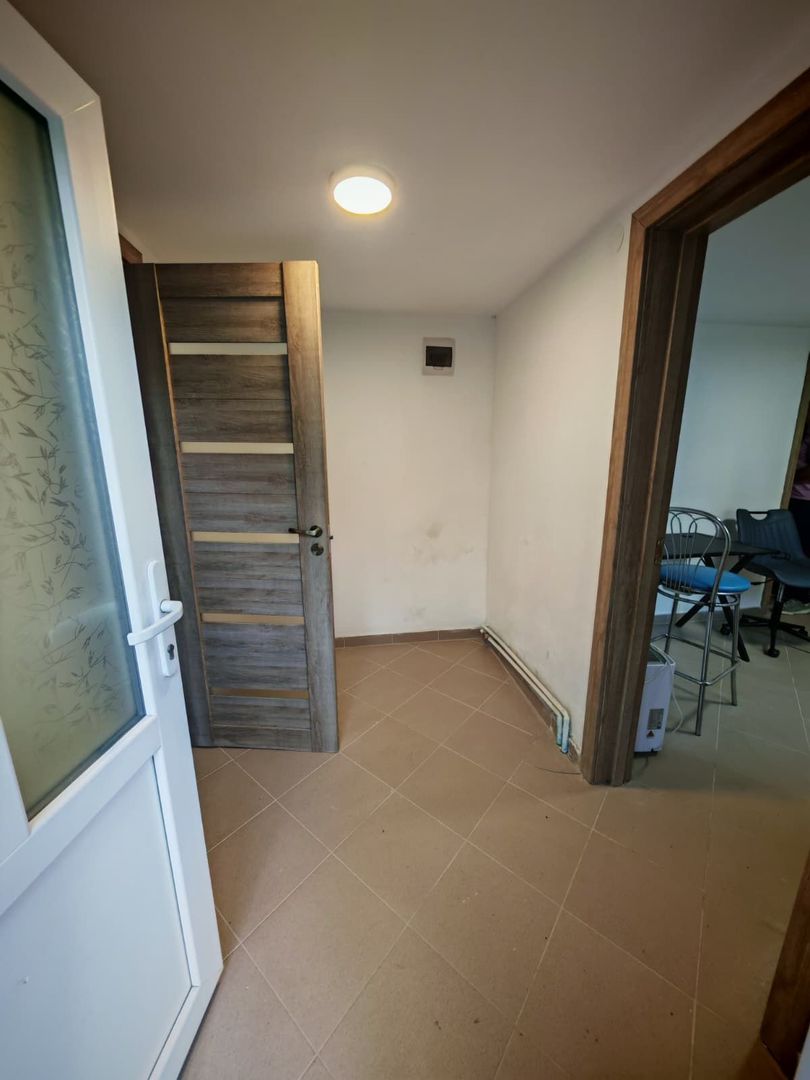 Garsoniera Ghimbav,zona centrală! - Poză 10