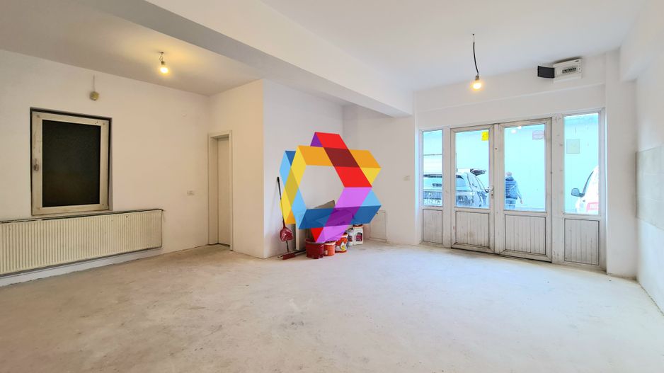 Spatiu birouri de închiriat Brasov - 33 mp # plus-imo.ro - Poză 2