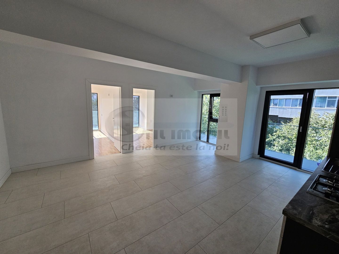 Apartament 3 camere, bloc 2019, 60mp, etaj 1, Podu Roș, 240.000€ - Poză 6