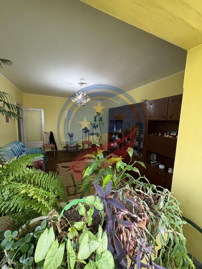 APARTAMENT 4 CAMERE , ETAJ 3 din 4, 2 BAI, 2 BALCOANE, CALEA SEVERINULUI - Poză 9
