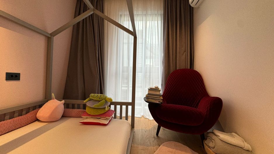 Vila | Casa Presei Libere | Damaroaia - Poză 11