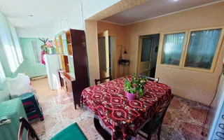 Casă 4 camere, teren 315 mp, garaj – Cantacuzino, Ploiești - Poză 16