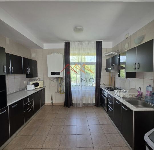 Casa de inchiriat, 4 camere, Muscel, Parc Soceram, Campina - Poză 12