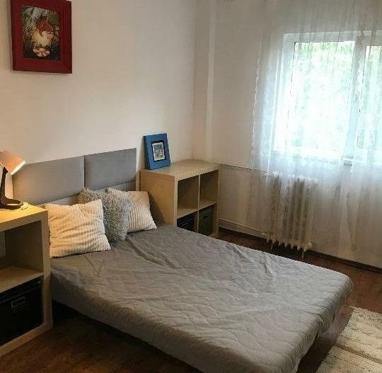 Închiriez apartament 3 camere zona Arcul de Triumf - Poză 1