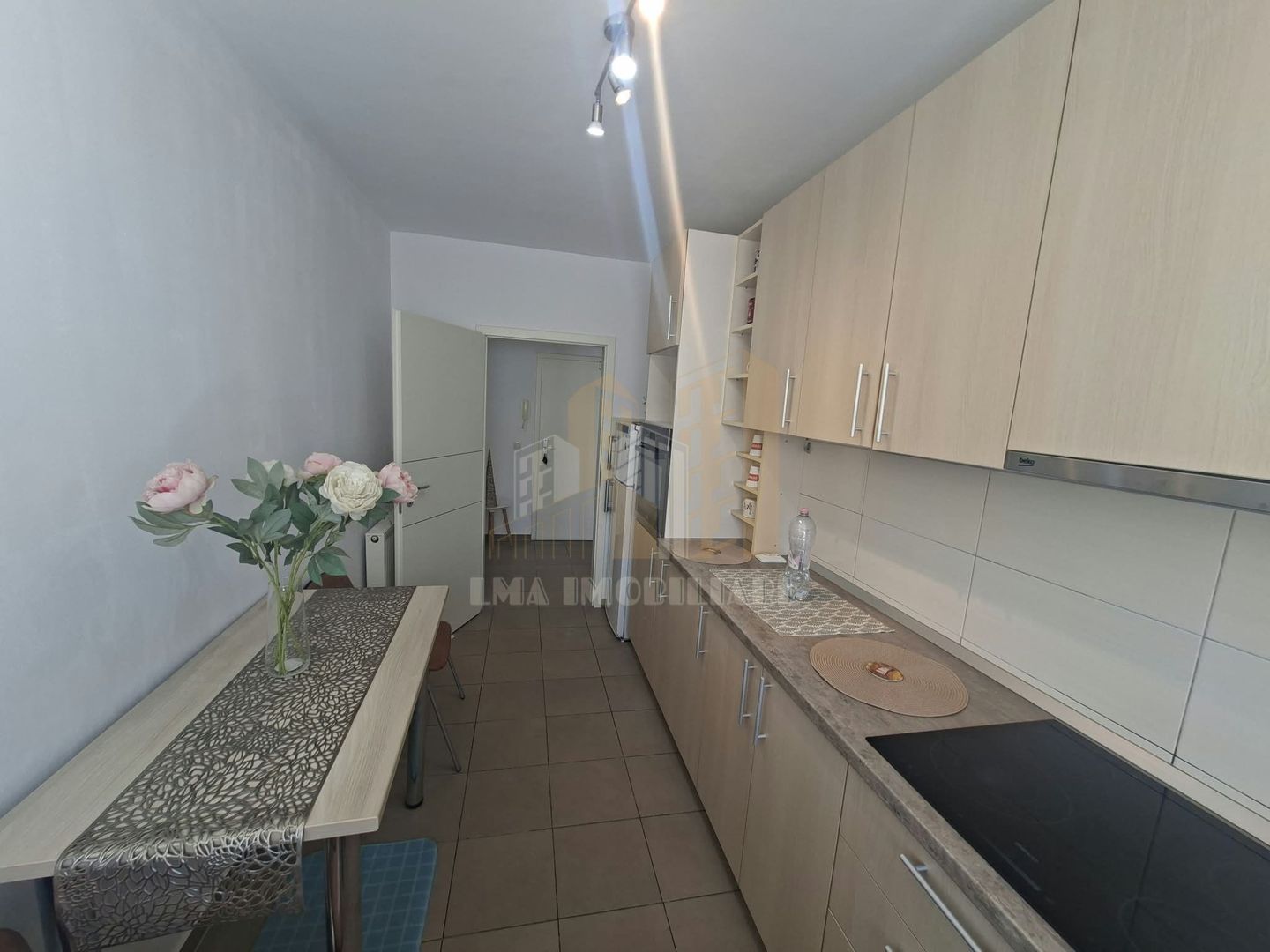 Apartament 2 camere Avantgarden Bartolomeu Egretei Brasov - Poză 9