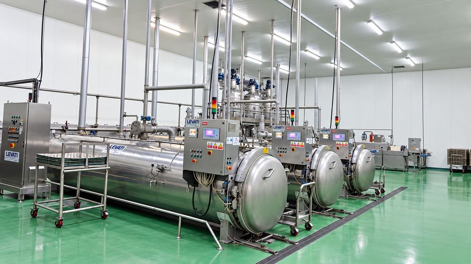 Proprietate industrială de vânzare în Caracal | Teren 18.232 mp - Poză 4