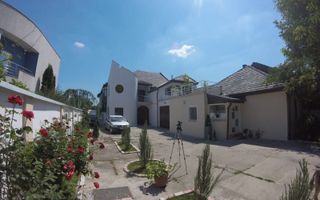 Casa individuala 6 camere  spatioase - zona Mehala - Poză 11