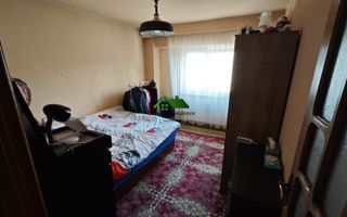 Vand apartament 4 camere, Republicii zona Liceul Sportiv - Poză 4