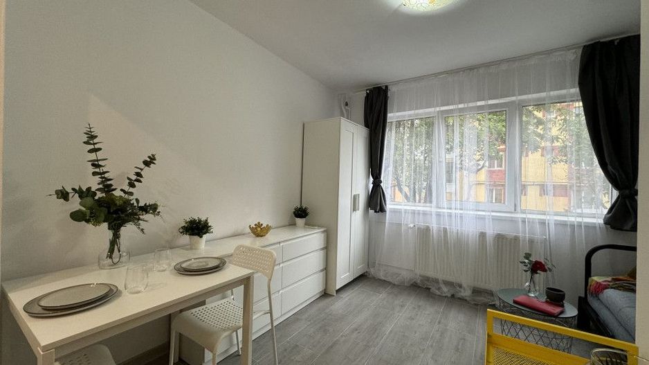 Garsoniera renovata si mobilata, Complex Studentesc, Daliei, Etaj 1. Comision 0 - Poză 3