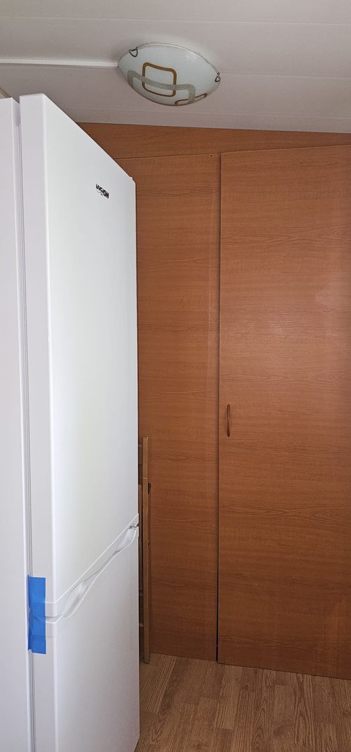 Garsonieră de închiriat – Micro 40, etaj 2, 20 mp + balcon - Poză 5