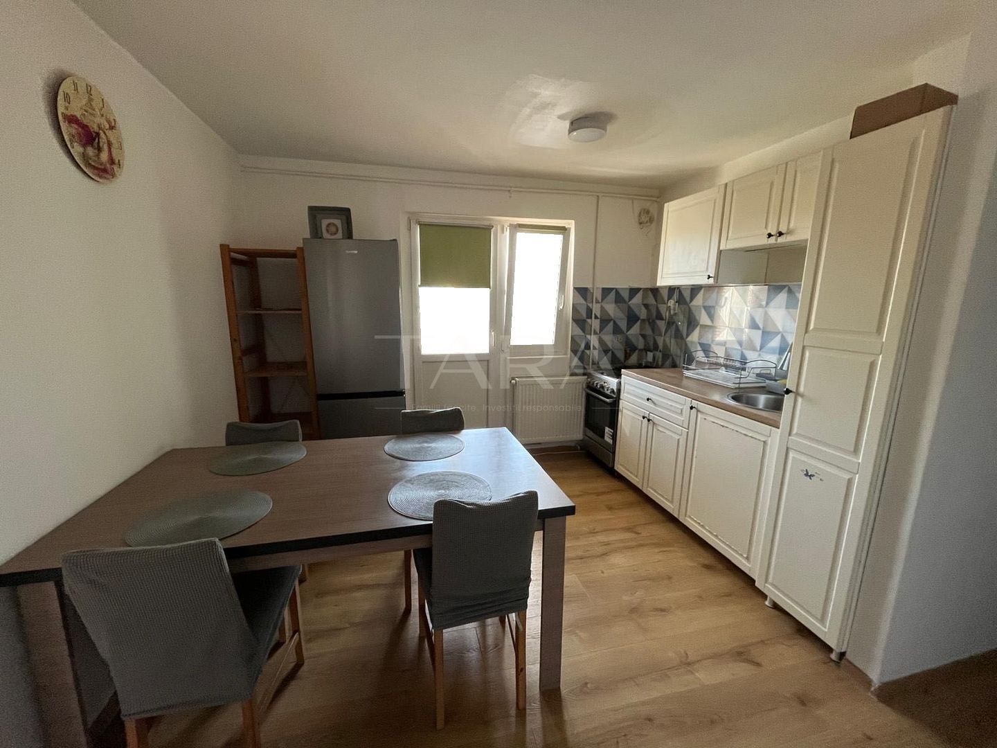 Apartament 2 camere decomandat – zonă liniștită, aproape de Someș. - Poză 3